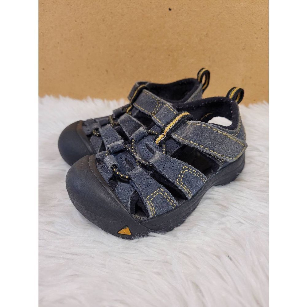 Keen Unisex Navy and Yellow Newport H2 Water Sandals- Read description